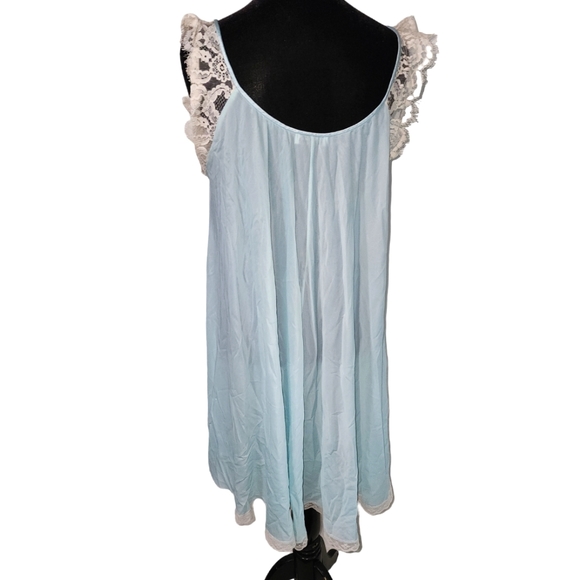 4 for $32 Vintage Robin blue and lace slip nightie - Picture 2 of 4